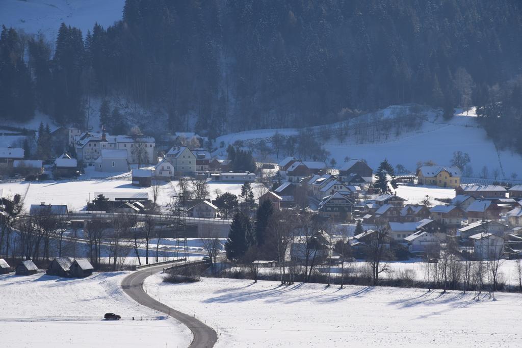 Gaestehaus Fuchs 格洛博明 外观 照片